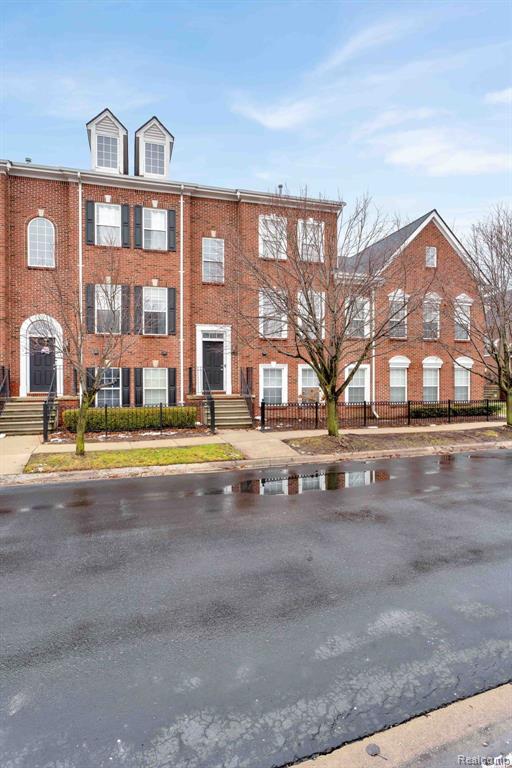 42849 Richmond Drive