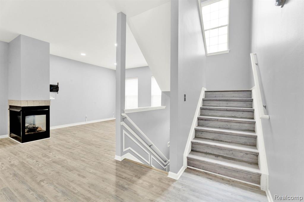 42849 Richmond Drive