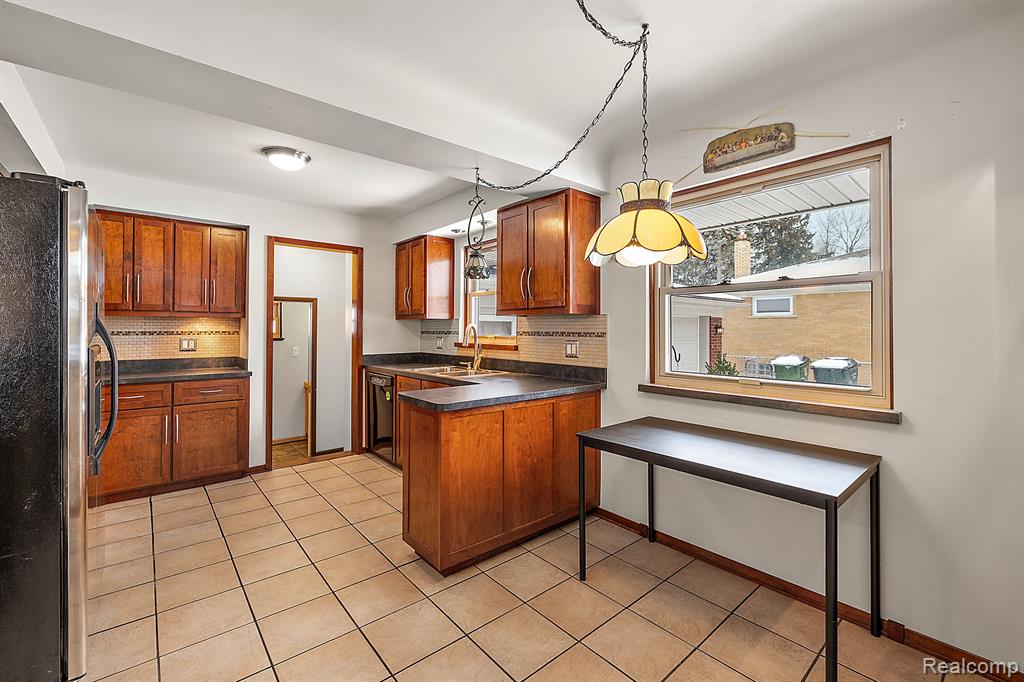 8328 Elizabeth Ann Street