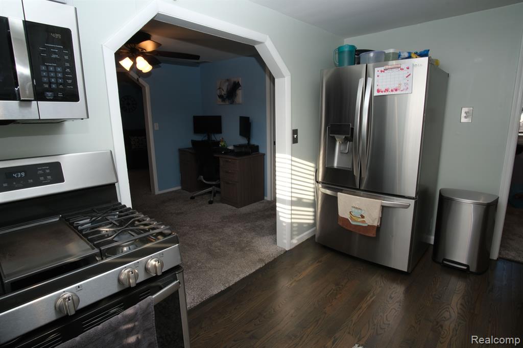 451 W Garfield Avenue