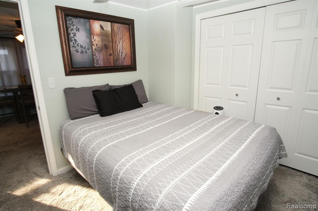 451 W Garfield Avenue