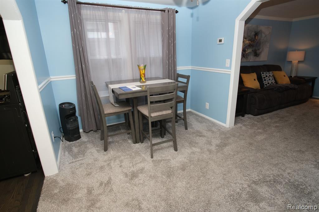 451 W Garfield Avenue