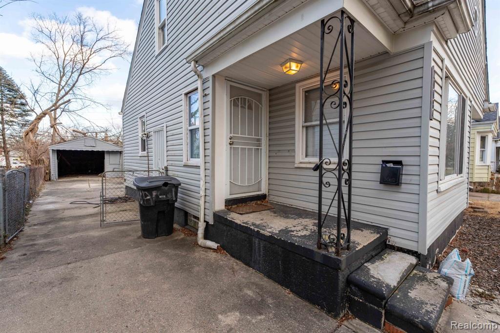 20084 Archdale Street