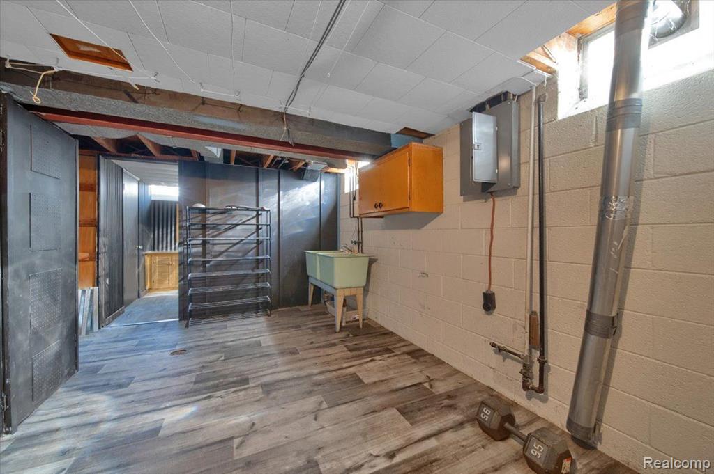 19907 Edmunton Street