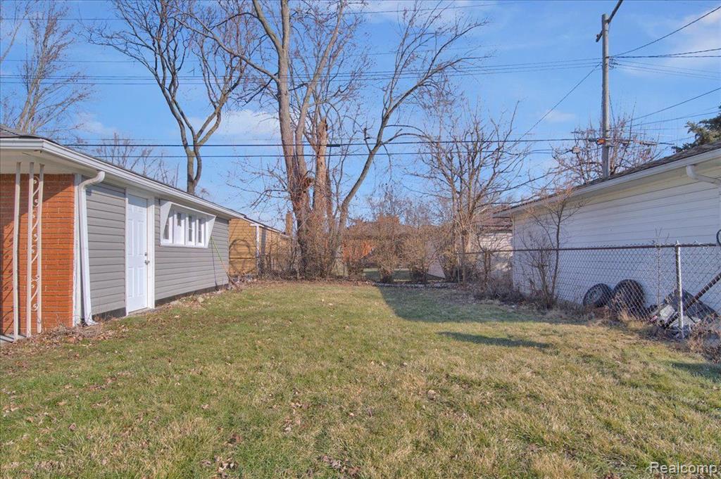 19907 Edmunton Street