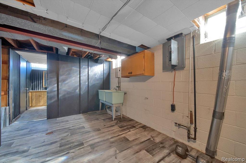 19907 Edmunton Street