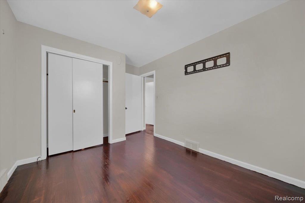 19907 Edmunton Street