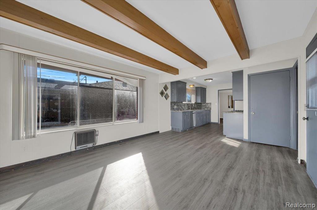 19907 Edmunton Street