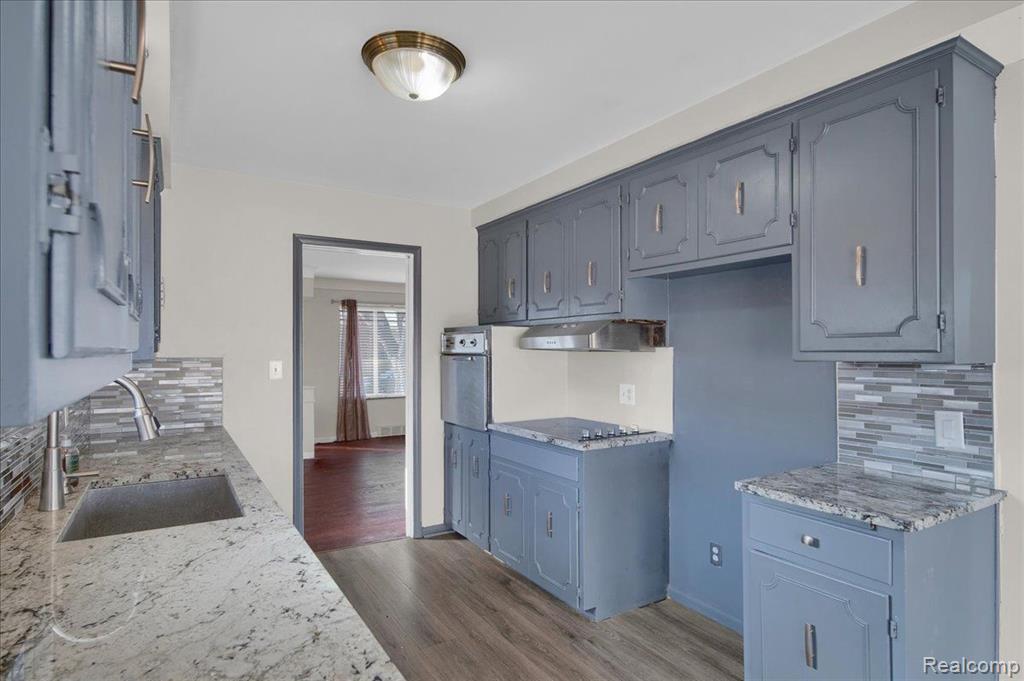 19907 Edmunton Street