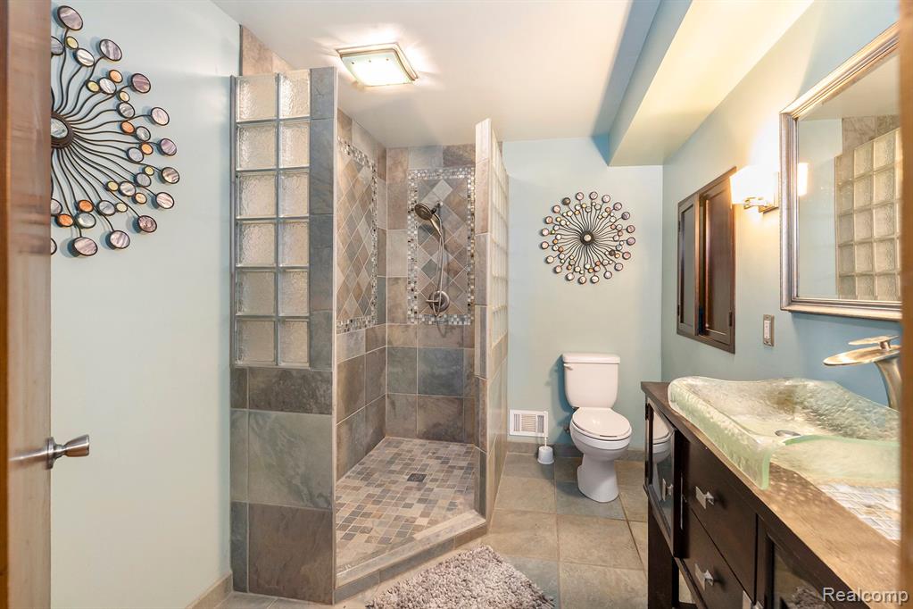 38174 S Julian Street