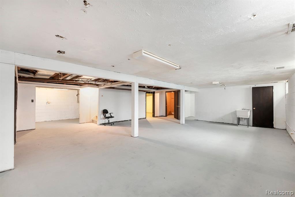 38174 S Julian Street