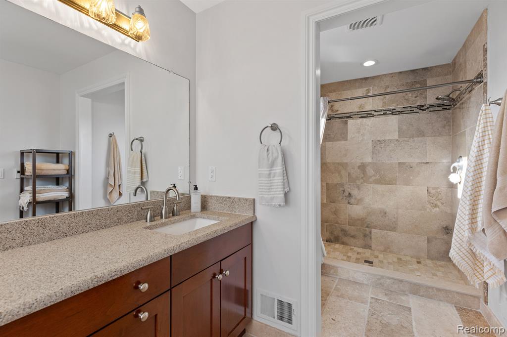 4895 Goodison Place Drive