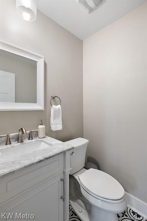 3393 Paddington Drive