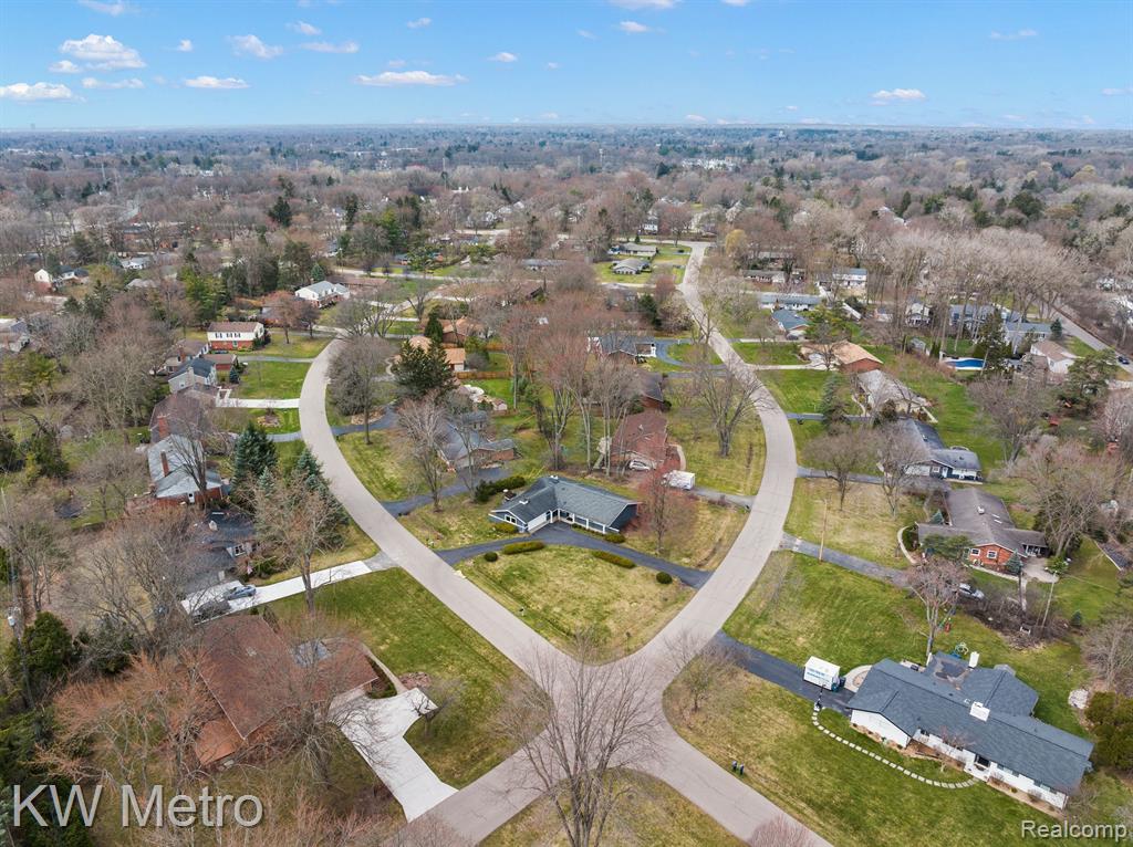 3393 Paddington Drive