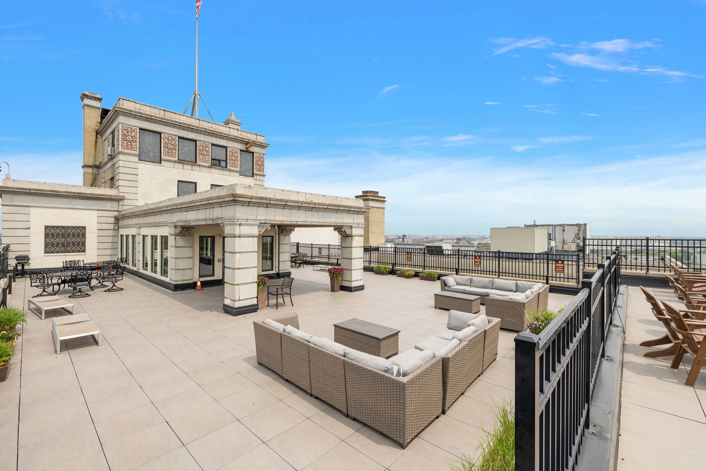 15 E Kirby Street # 315