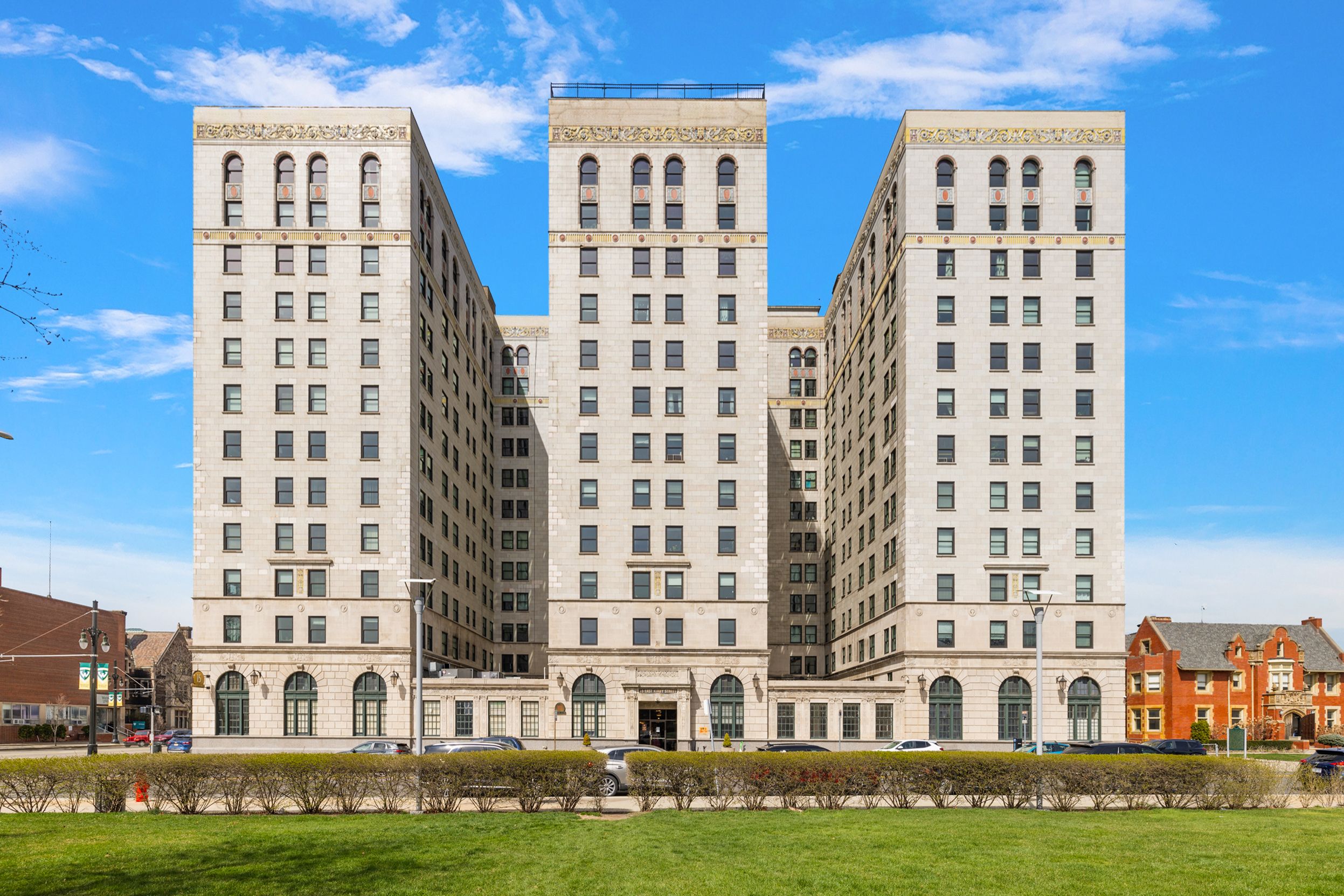 15 E Kirby Street # 315