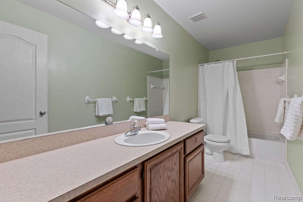 19884 Pine Cone Drive