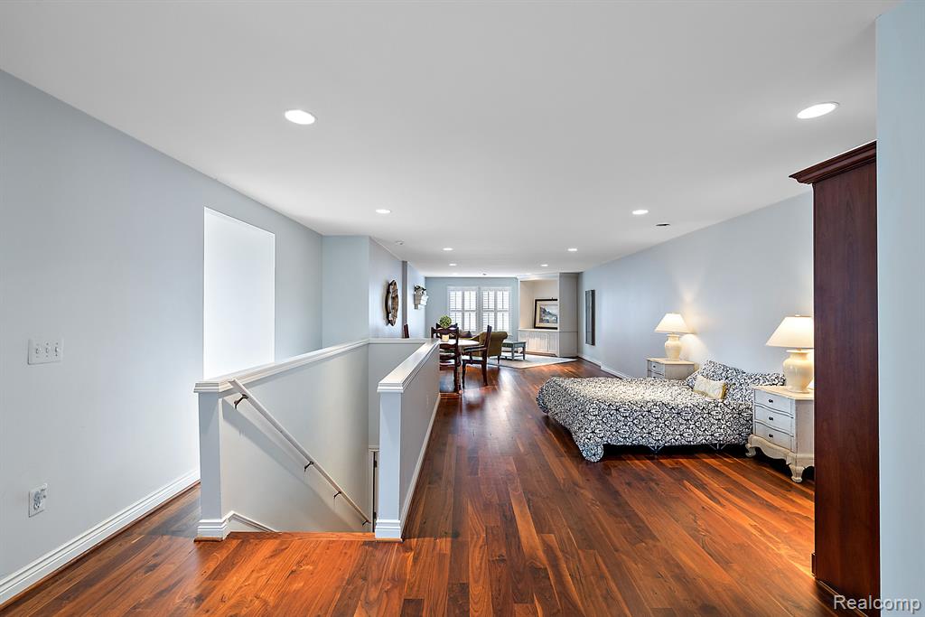 920 Pine Needle Trail