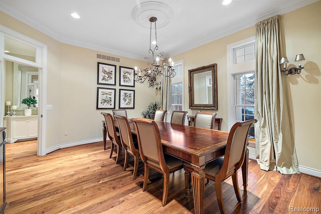920 Pine Needle Trail