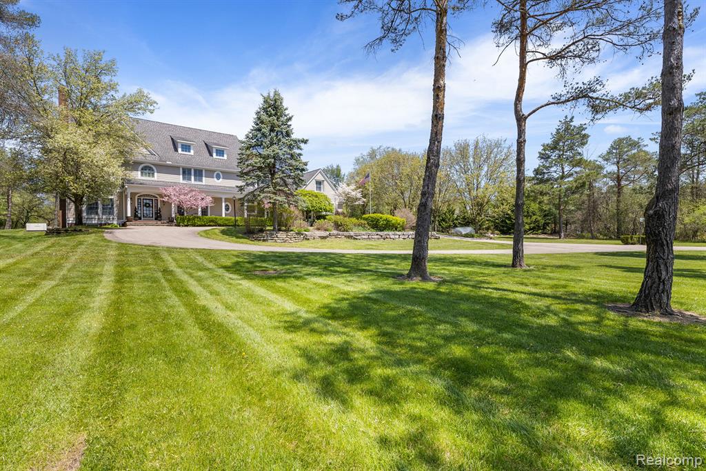 920 Pine Needle Trail