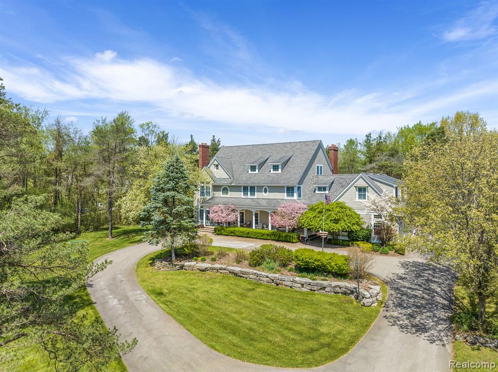 920 Pine Needle Trail