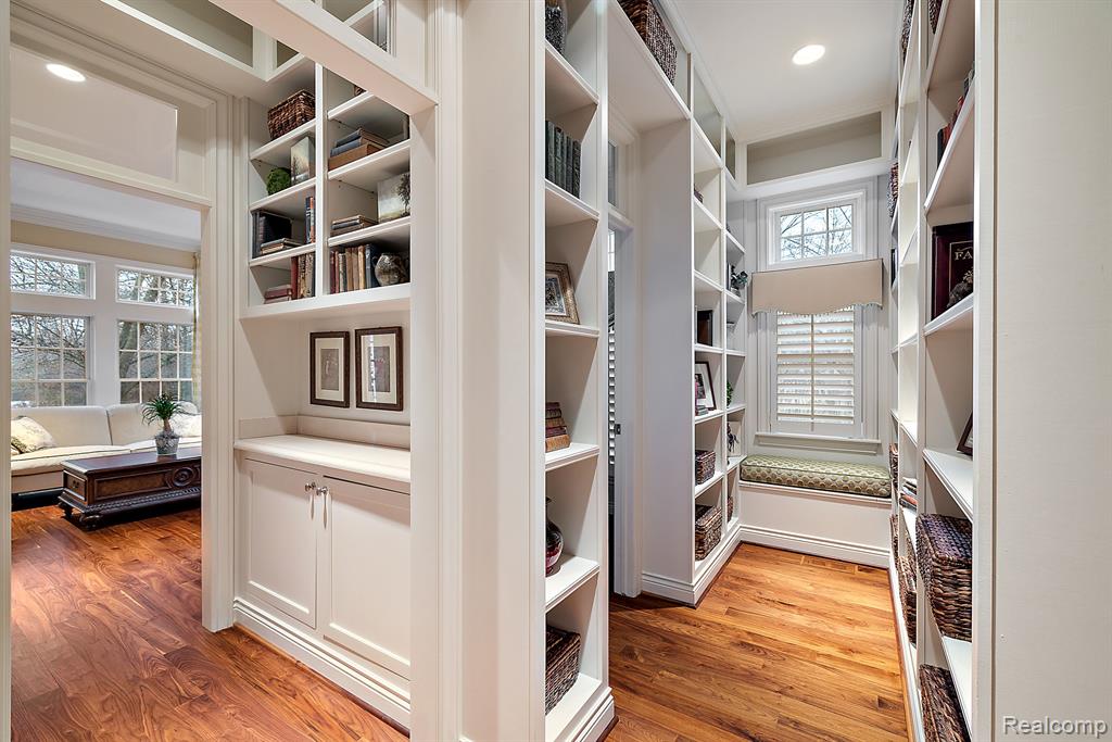920 Pine Needle Trail