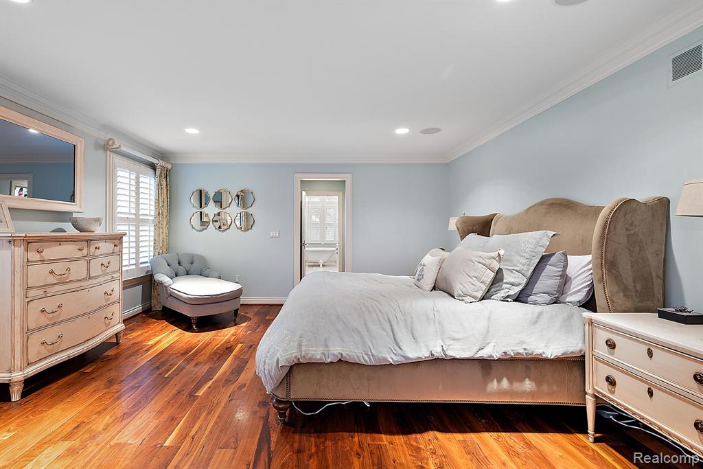 920 Pine Needle Trail