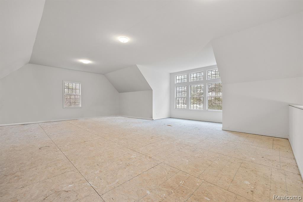 920 Pine Needle Trail
