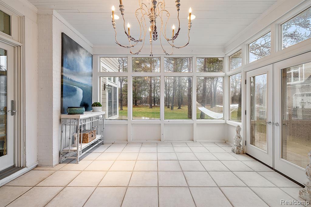 920 Pine Needle Trail