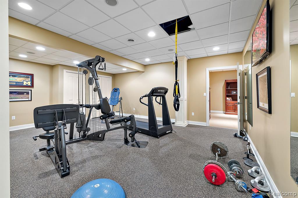 920 Pine Needle Trail