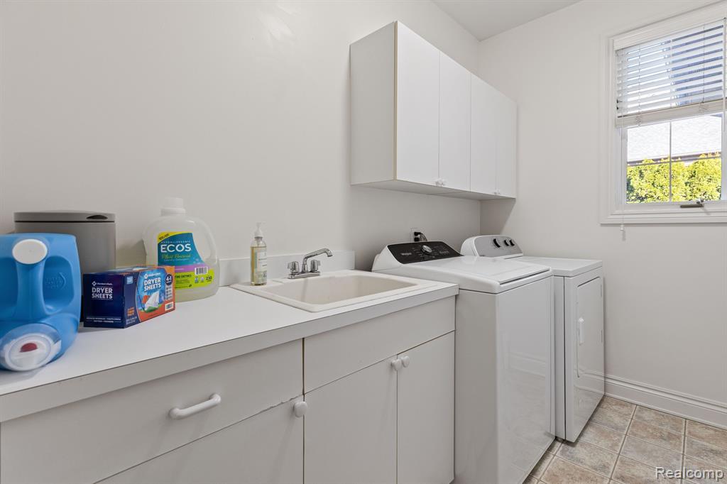 1797 Blue Grass Drive