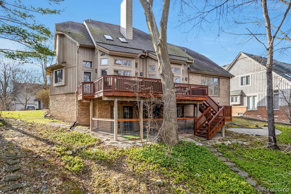 4746 Woodbine Circle