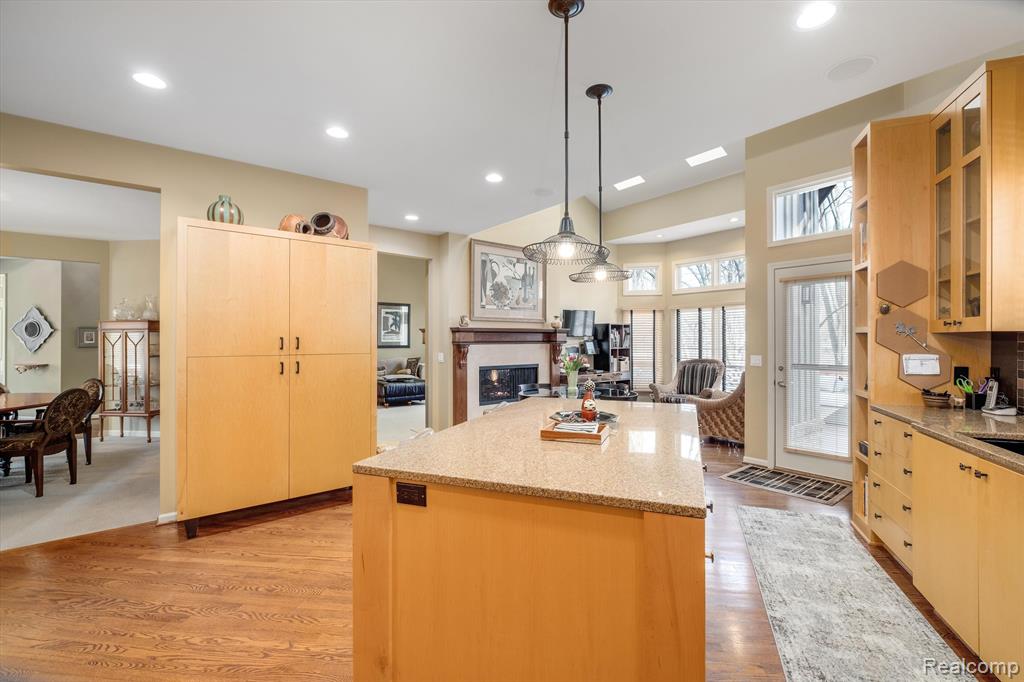 4746 Woodbine Circle