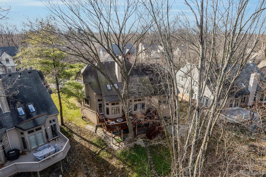 4746 Woodbine Circle