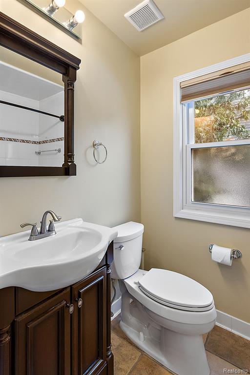 2989 Oakshire Avenue