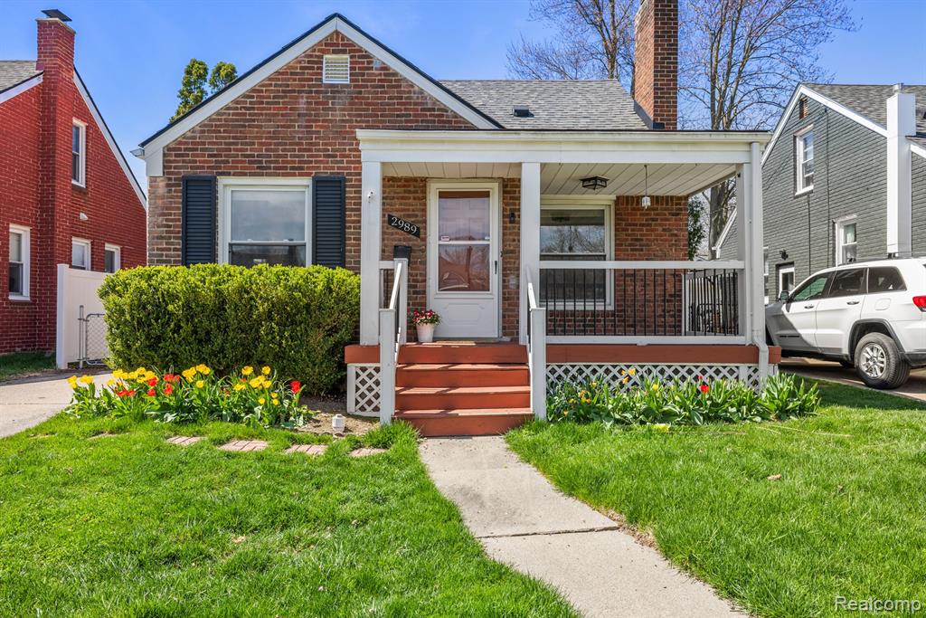 2989 Oakshire Avenue