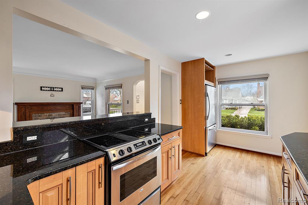 2989 Oakshire Avenue