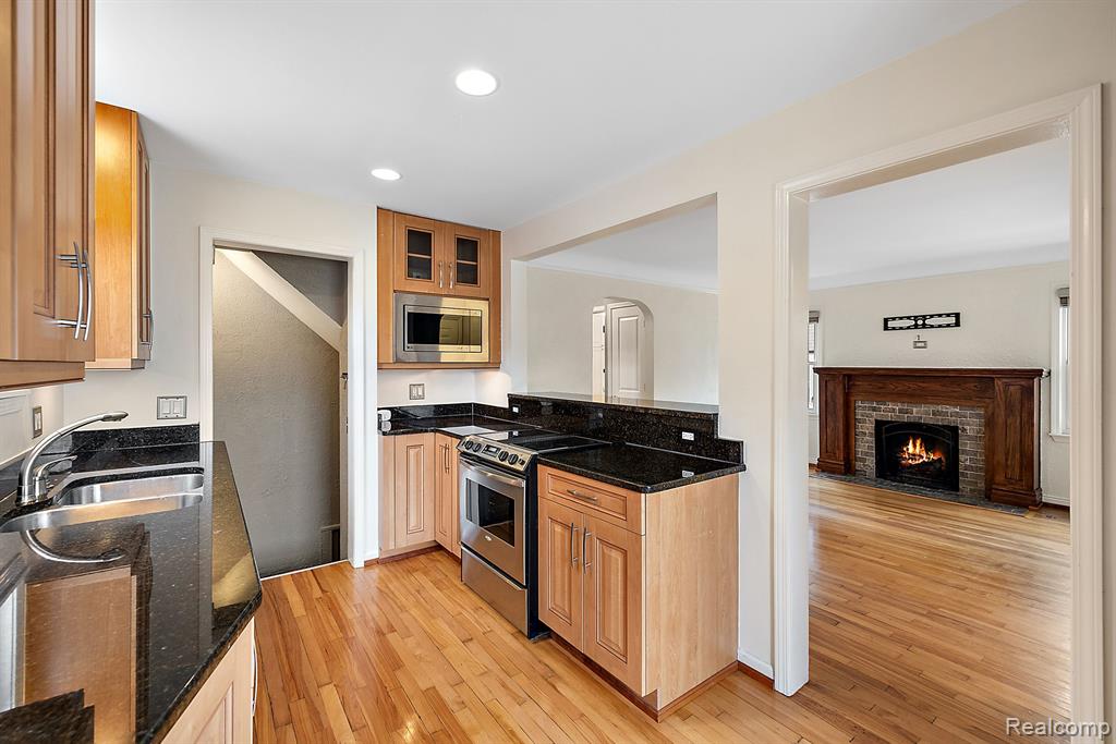 2989 Oakshire Avenue