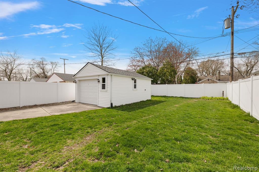 2989 Oakshire Avenue