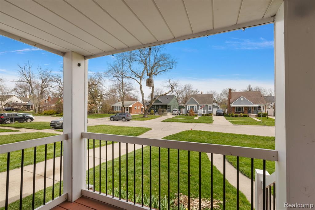 2989 Oakshire Avenue