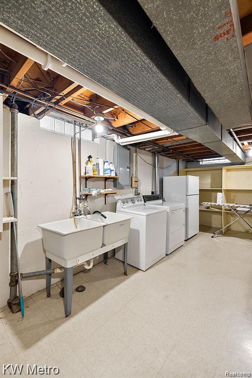 18950 Skyline Street