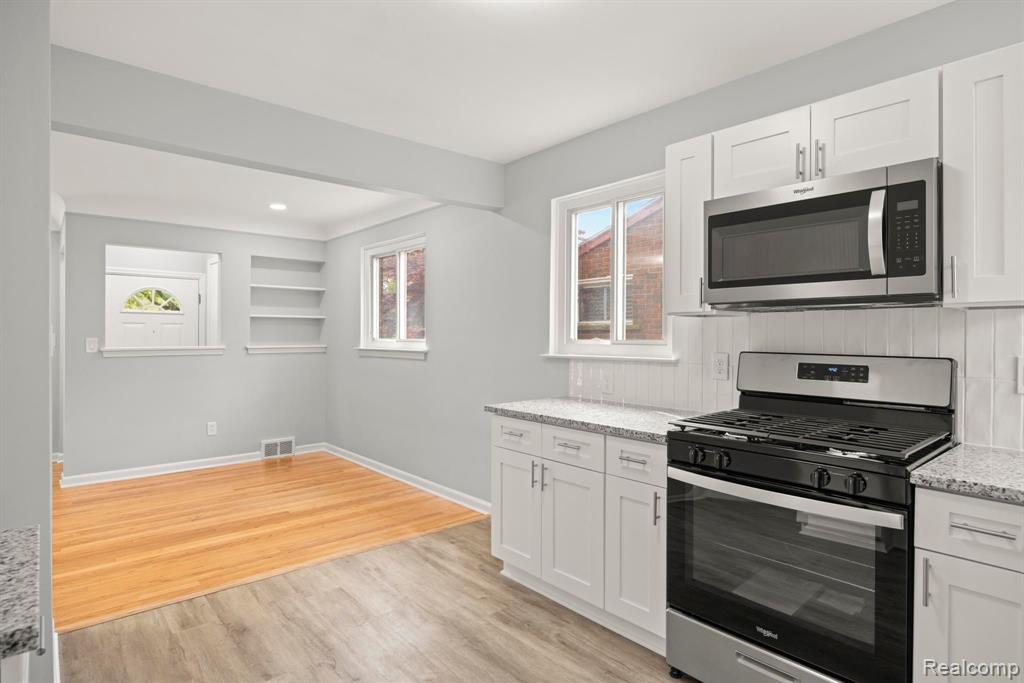 21901 Whitmore Street