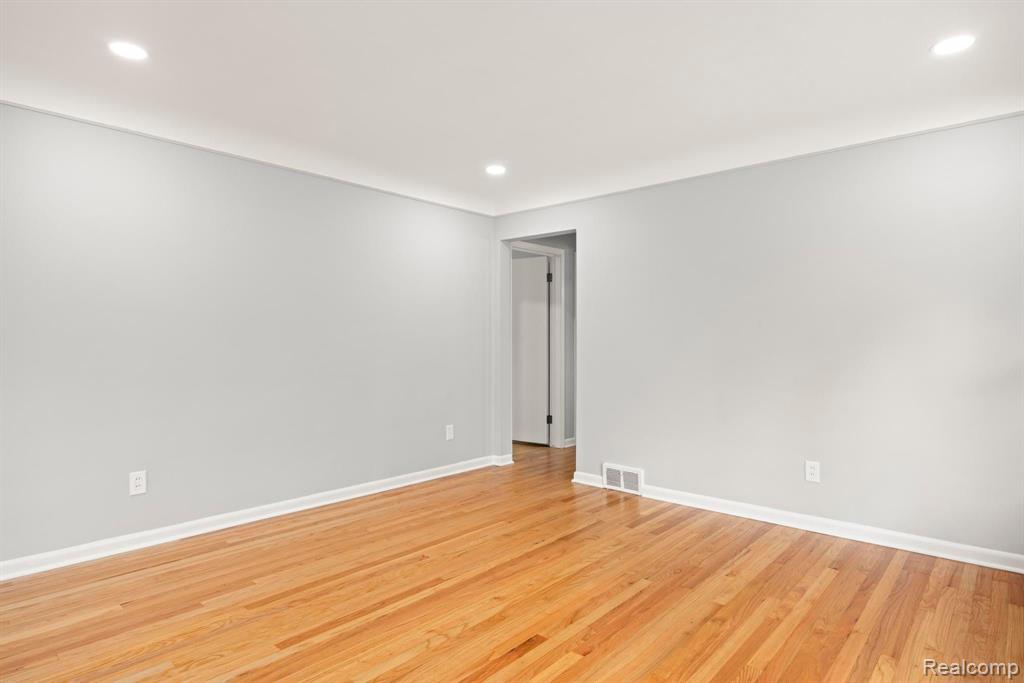 21901 Whitmore Street