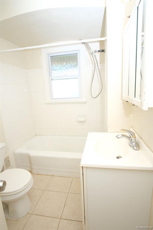 6381 Memorial Avenue