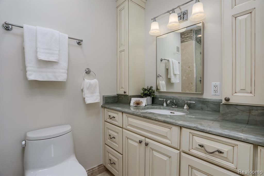 600 W Brown Street # 410