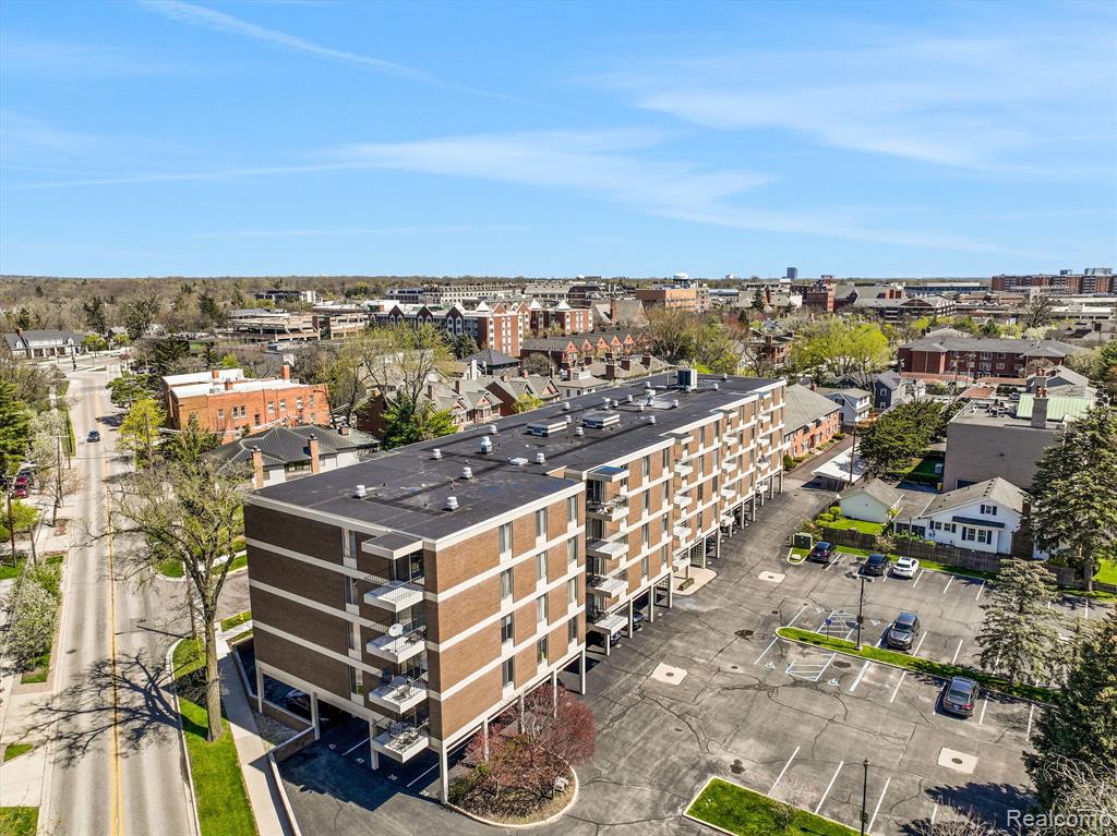 600 W Brown Street # 410