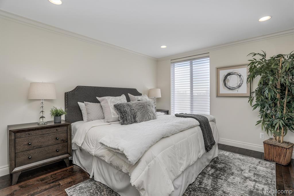 600 W Brown Street # 410