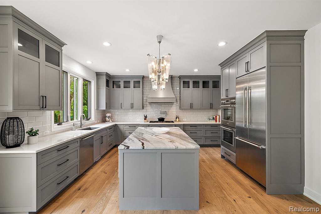 3486 W Bradford Drive