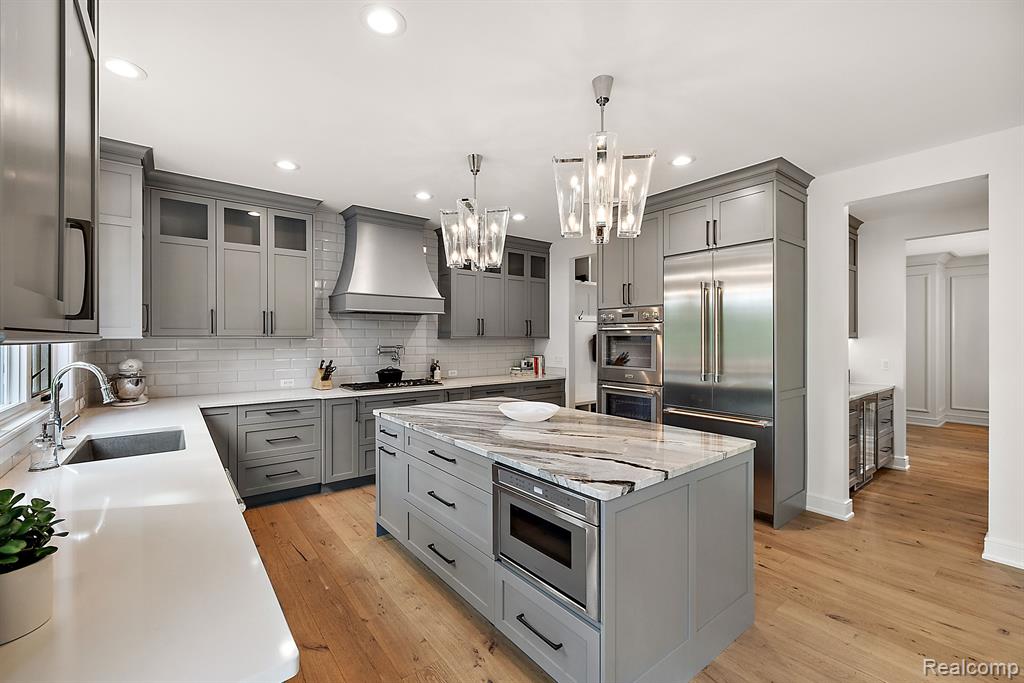 3486 W Bradford Drive