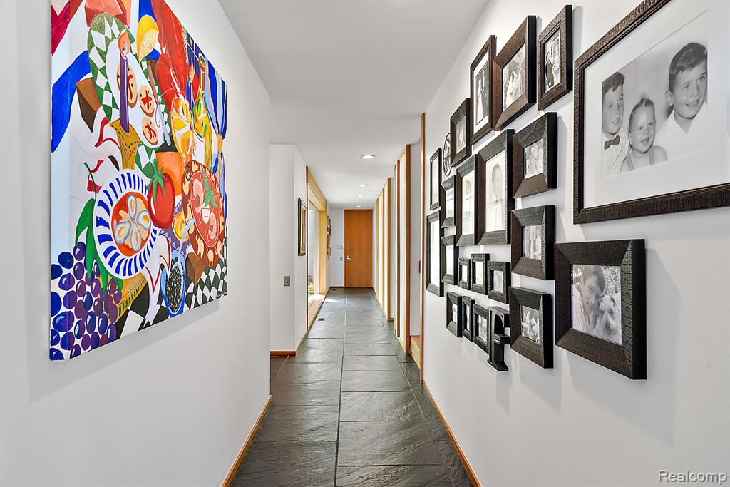 3110 W Long Lake Road